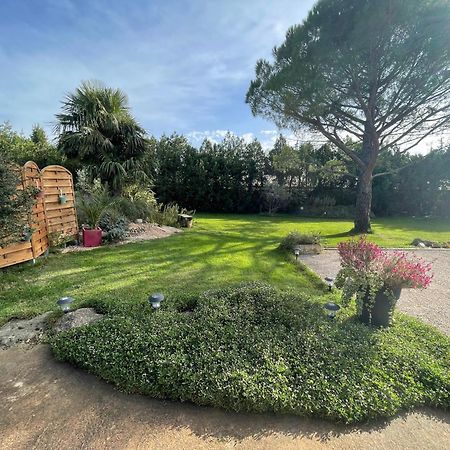 Mas De La Butte Blanche Bed & Breakfast Orgon Dış mekan fotoğraf