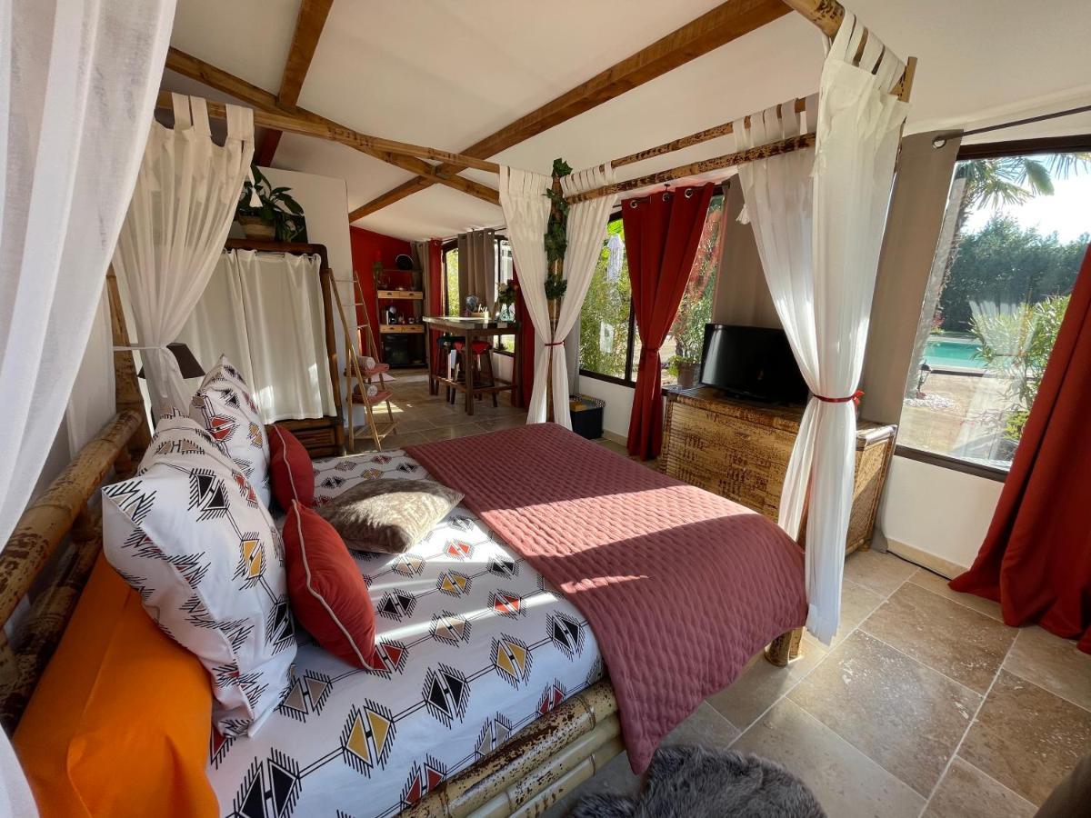 Mas De La Butte Blanche Bed & Breakfast Orgon Dış mekan fotoğraf
