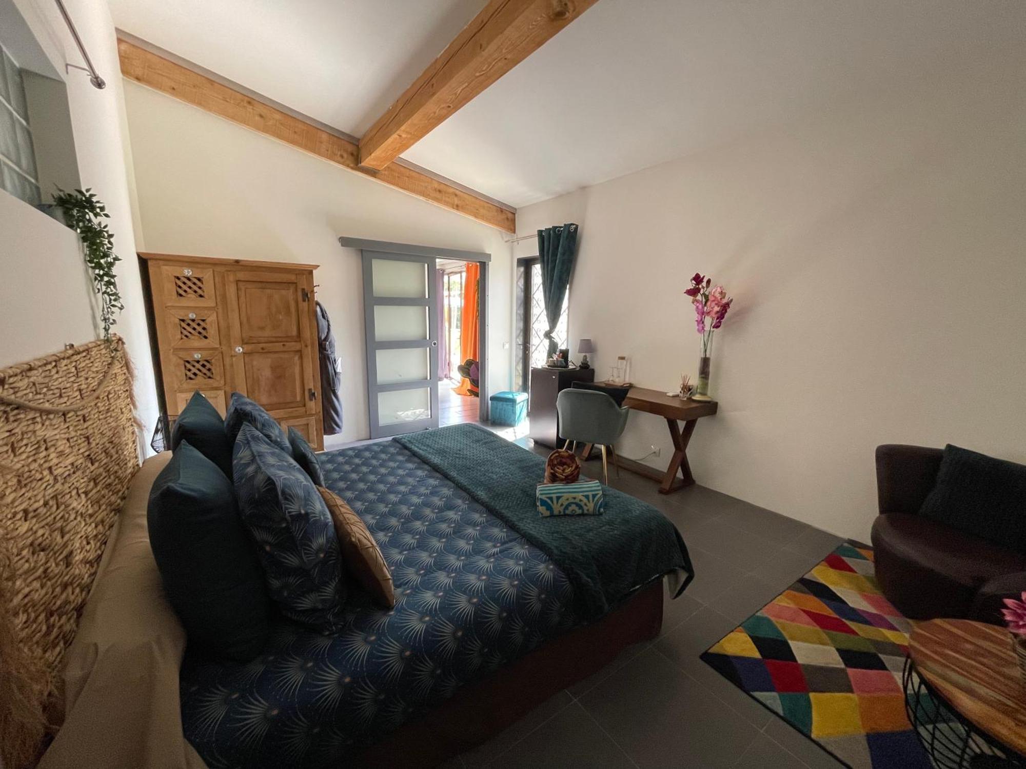 Mas De La Butte Blanche Bed & Breakfast Orgon Dış mekan fotoğraf