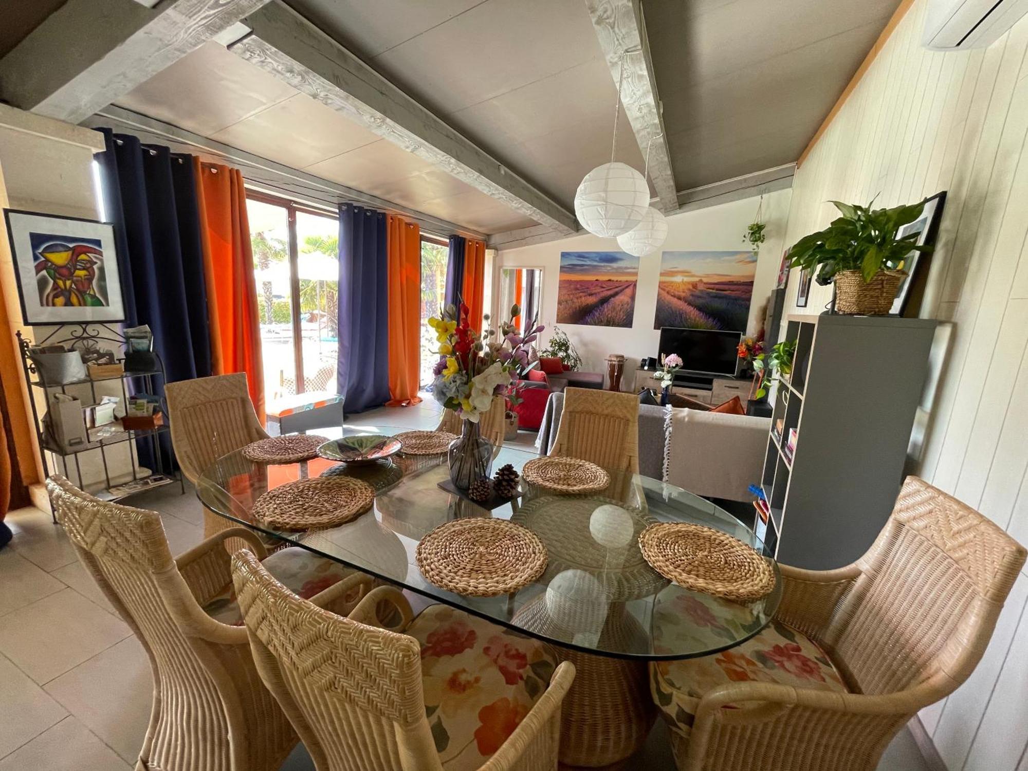 Mas De La Butte Blanche Bed & Breakfast Orgon Dış mekan fotoğraf