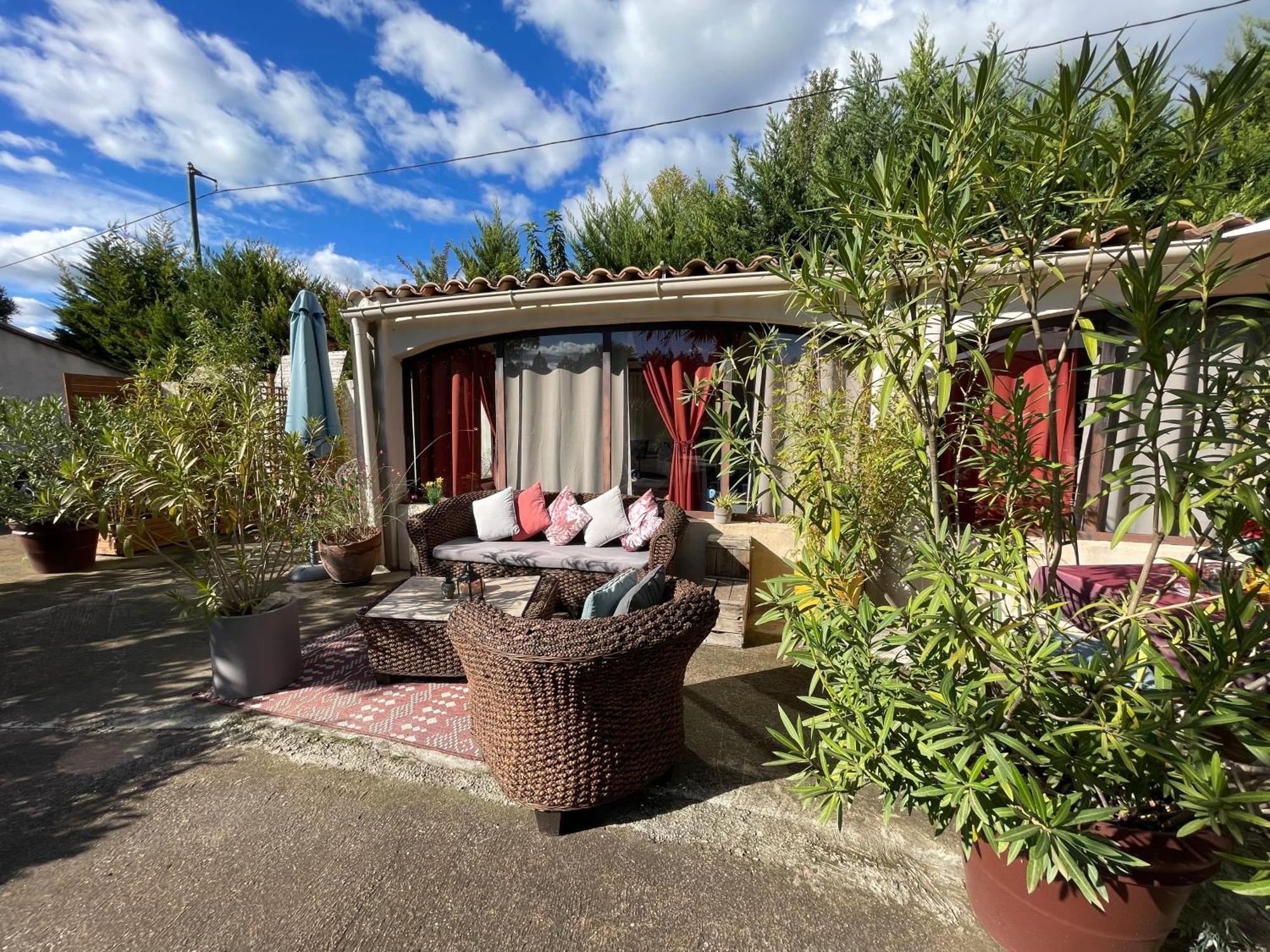 Mas De La Butte Blanche Bed & Breakfast Orgon Dış mekan fotoğraf